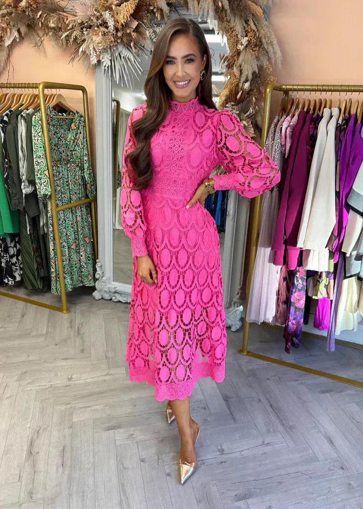 Vivienne - Flattering Maxi Dress