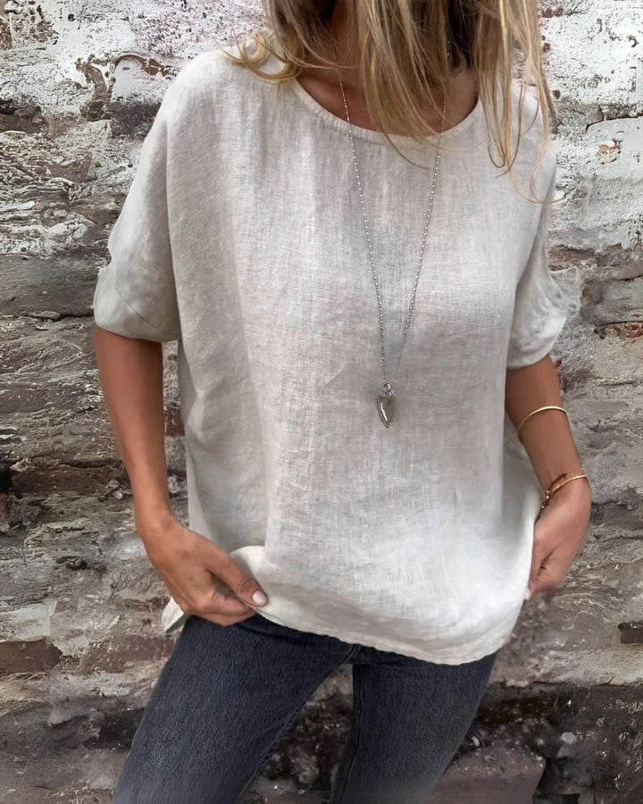 Melissa | T-Shirt with Airy Elegance