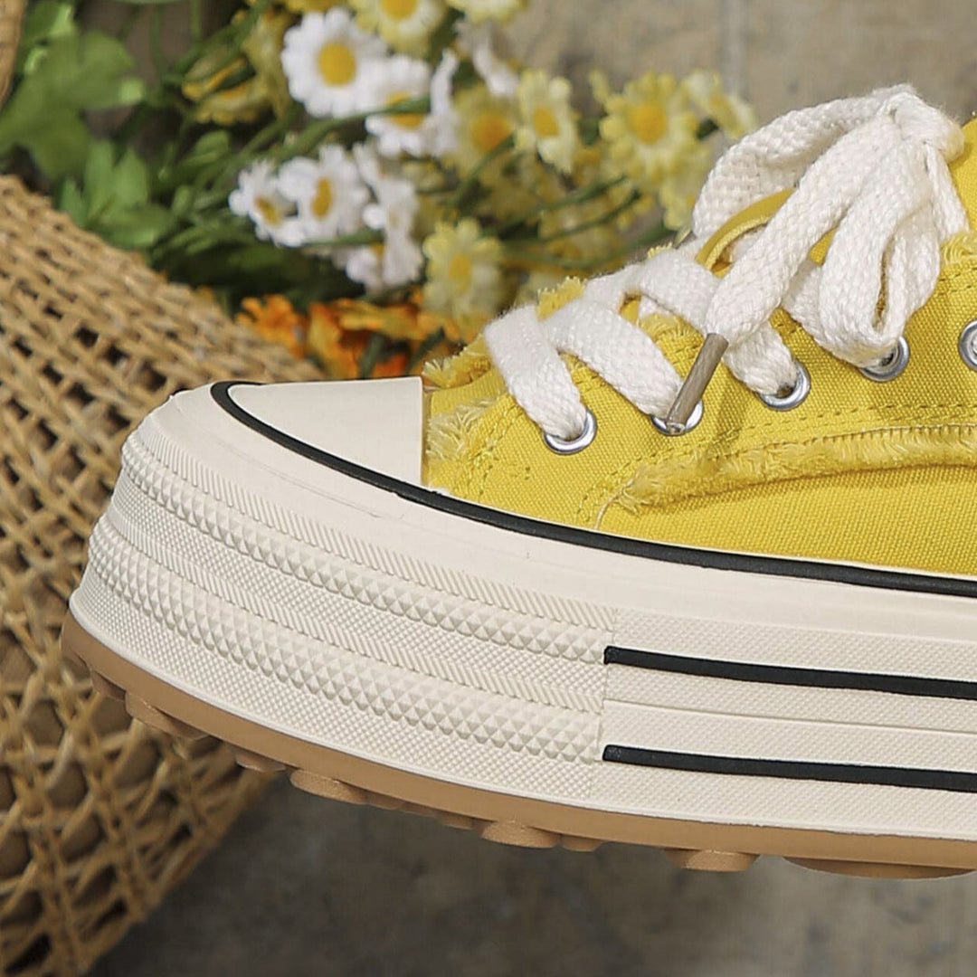 Lila | Fringed Platform Sneaker