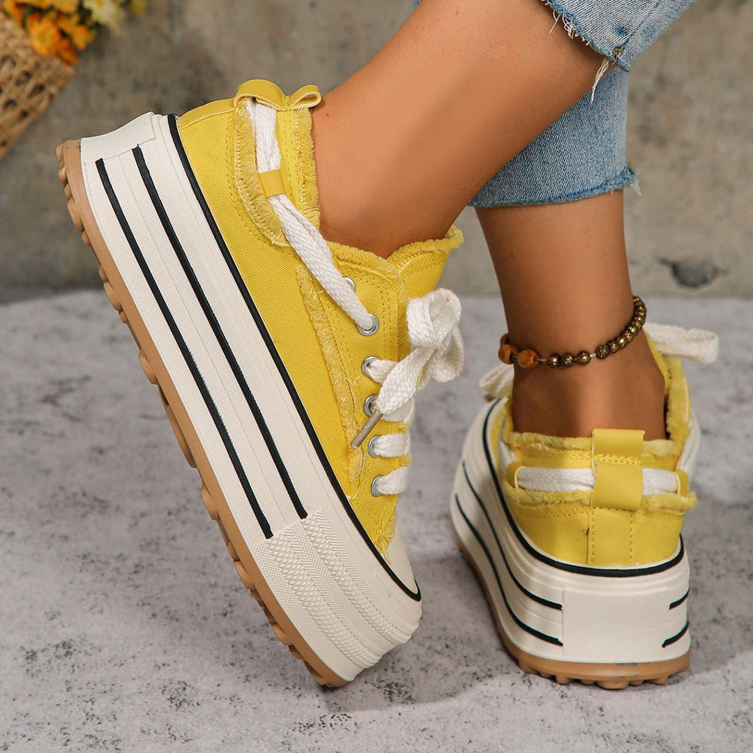 Lila | Fringed Platform Sneaker